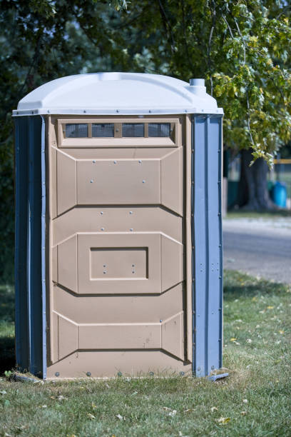 Portable Toilet Options We Offer in Dunbar, SC